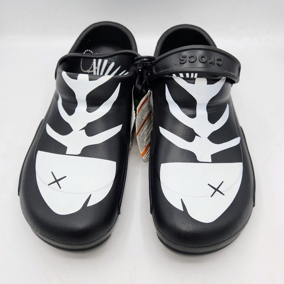 Crocs Unisex Bistro Graphic Black And White Fishbone Clogs - Size M15 / W17 - Picture 5 of 16